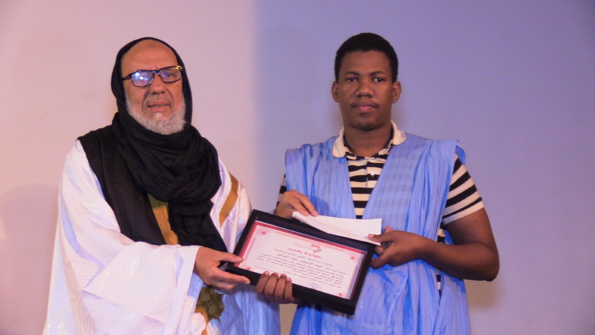 Récompense des as de la récitation du coran au centre culturel marocain Récompense des as de la récitation du coran au centre culturel marocain