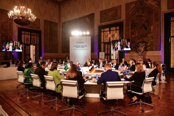 Discours de son excellence Monsieur le ministre de la Culture, des arts, de la communication et des relations avec le parlement devant les ministres de la Culture de G7 Discours de son excellence Monsieur le ministre de la Culture, des arts, de la communication et des relations avec le parlement devant les ministres de la Culture de G7