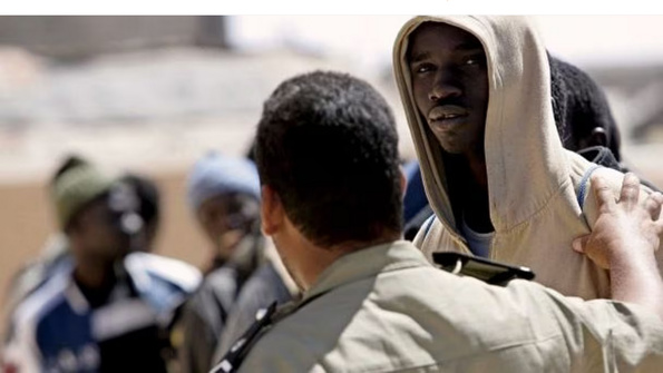 Mauritanie: un poste de police «attaqué» par des migrants en cours d’expulsion Mauritanie: un poste de police «attaqué» par des migrants en cours d’expulsion