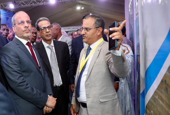 Salon de l’Emploi et de la Formation professionnelle Salon de l’Emploi et de la Formation professionnelle