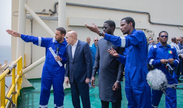 Début symbolique des exportations de GTA en présence de Ghazouani et Faye Début symbolique des exportations de GTA en présence de Ghazouani et Faye