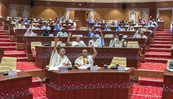 Approbation de 2 projets de loi contre la corruption Approbation de 2 projets de loi contre la corruption