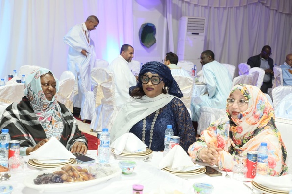 Le PM offre un somptueux dîner pour la clôture de la session parlementaire