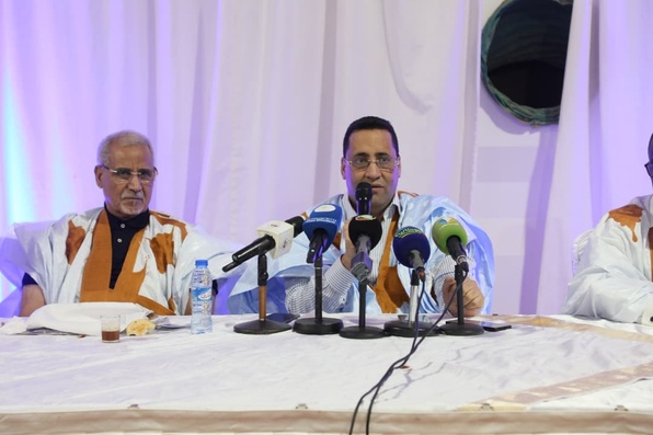 Le PM offre un somptueux dîner pour la clôture de la session parlementaire Le PM offre un somptueux dîner pour la clôture de la session parlementaire