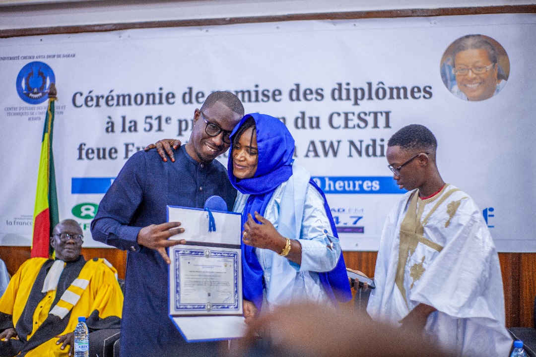       Maimouna  Lô :  première Mauritanienne  diplômée du CESTI