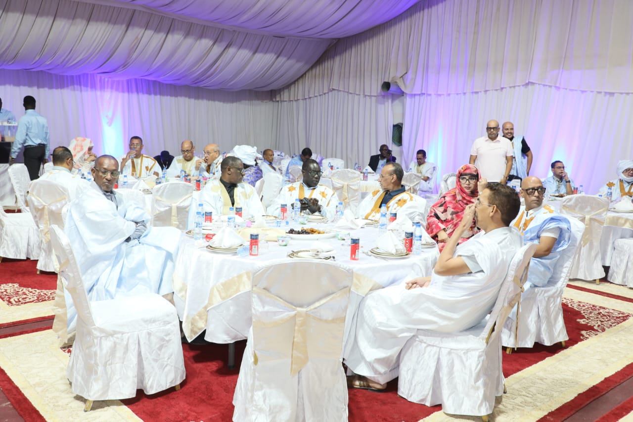 Le PM offre un somptueux dîner pour la clôture de la session parlementaire