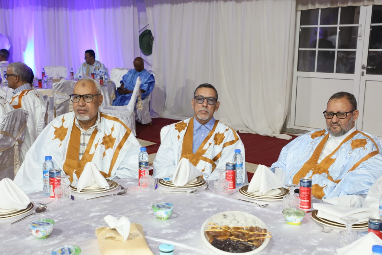 Le PM offre un somptueux dîner pour la clôture de la session parlementaire