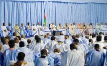 Ghazouani chante le dialogue
